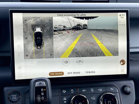 New 2026 Land Rover Defender 110 OCTA AWD/4WD image 33