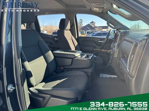 Used 2021 Chevrolet Silverado 1500 LT image 12