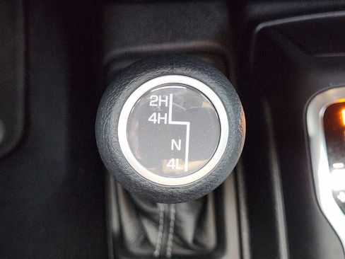 Used 2026 Jeep Wrangler Sport AWD/4WD image 20
