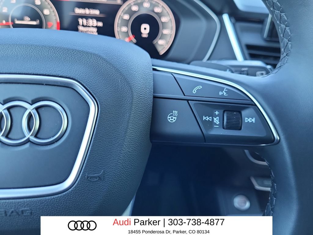 Used 2025 Audi Q5 2.0T Premium w/ Convenience Plus Package AWD/4WD image 18