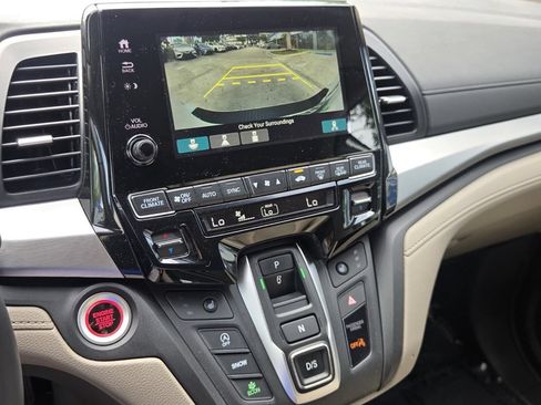 Used 2024 Honda Odyssey EX-L image 22