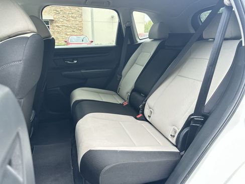 Used 2025 Honda CR-V EX image 16