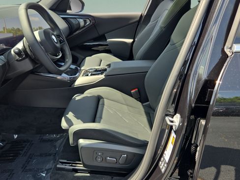 New 2026 BMW X3 xDrive30i w/ Premium Package AWD/4WD image 9