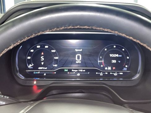 Used 2024 GMC Yukon XL AT4 w/ AT4 Premium Plus Package image 15