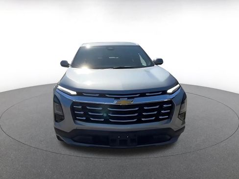 Used 2025 Chevrolet Equinox LT FWD image 5
