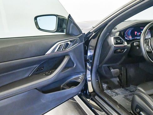 Certified 2023 BMW 430i Convertible w/ Premium Package image 24