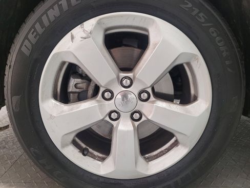 Used 2021 Jeep Compass Latitude AWD/4WD image 31
