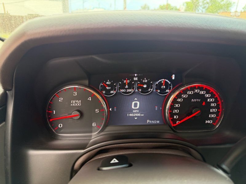 Used 2016 GMC Yukon Denali w/ Open Road Package AWD/4WD image 11