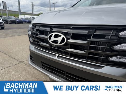 New 2026 Hyundai Tucson Blue SE AWD/4WD image 21