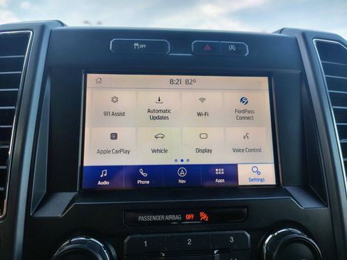 Used 2020 Ford F150 XLT w/ Equipment Group 302A Luxury AWD/4WD image 3
