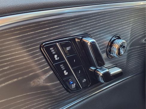 Used 2024 Cadillac Lyriq Luxury w/ LPO, Floor Liner Package image 25