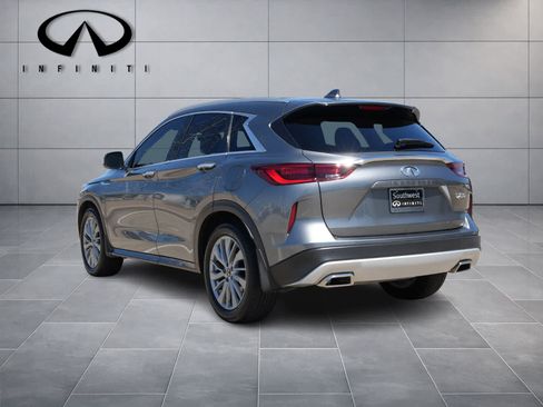 Certified 2023 INFINITI QX50 Luxe FWD image 5