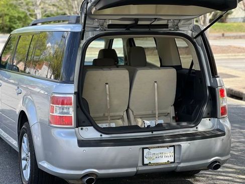 Used 2019 Ford Flex SE FWD image 39