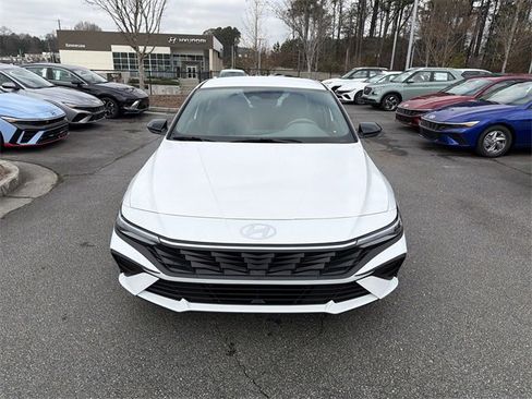 New 2026 Hyundai Elantra Sport image 11