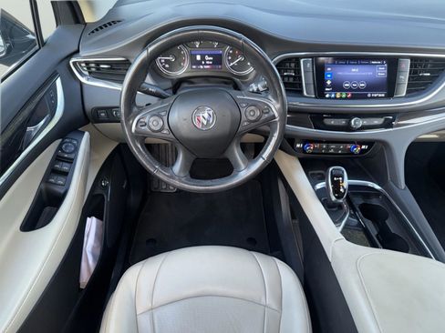 Used 2020 Buick Enclave Essence w/ Sport Touring Edition image 14
