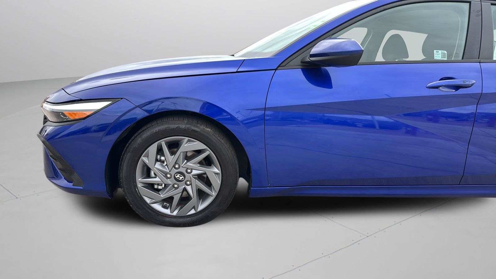 Used 2024 Hyundai Elantra SEL FWD image 28