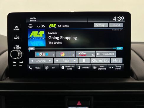 Used 2025 Honda Pilot EX-L image 22