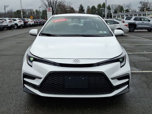 Certified 2025 Toyota Corolla SE image 2
