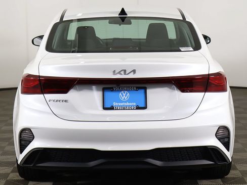 Used 2022 Kia Forte LXS FWD image 10