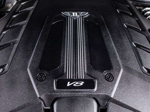 Used 2021 Bentley Bentayga image 55