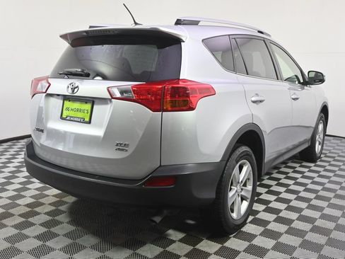 Used 2014 Toyota RAV4 XLE AWD/4WD image 6