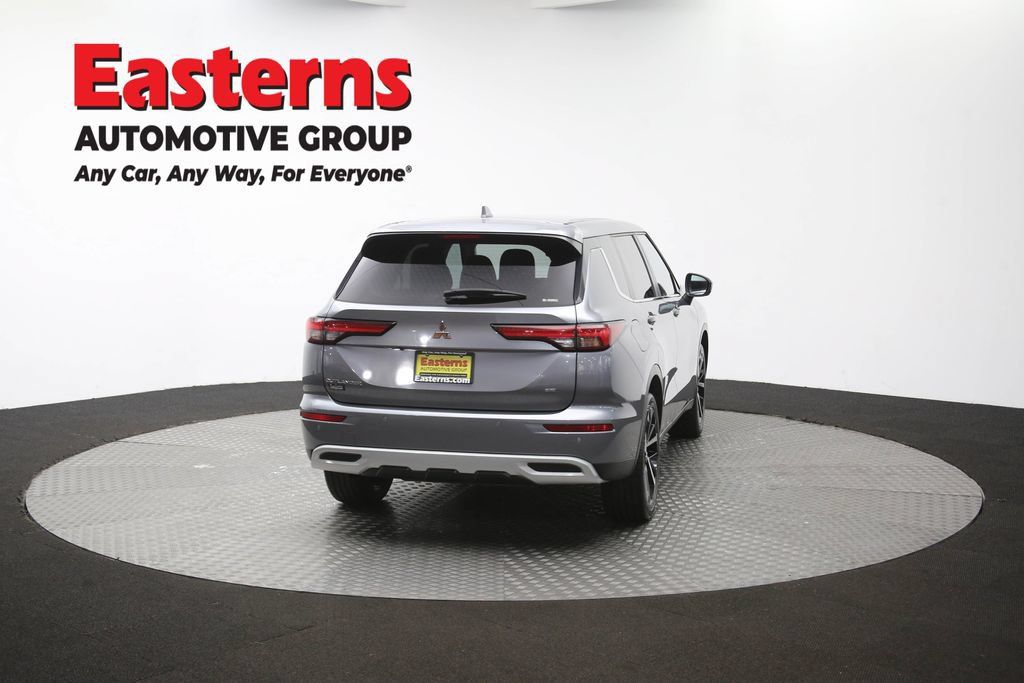 Used 2024 Mitsubishi Outlander SE AWD/4WD image 41