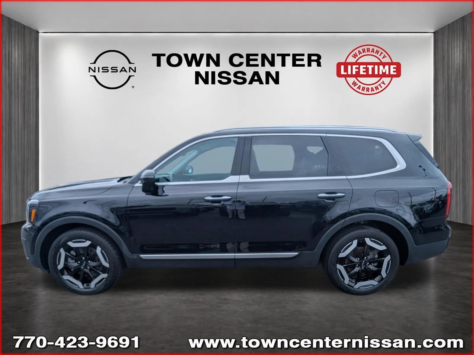 Used 2024 Kia Telluride S w/ S Sunroof Package FWD image 4