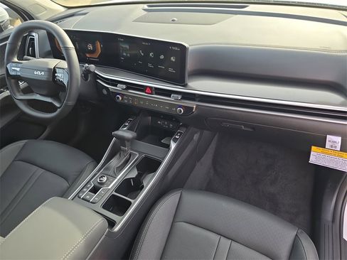 New 2026 Kia Sorento S image 13