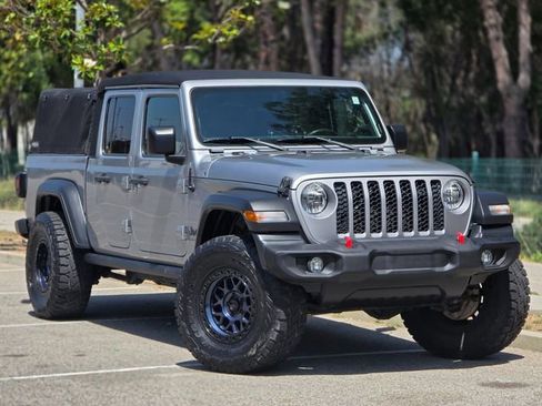 Used 2020 Jeep Gladiator Sport w/ Quick Order Package 24S AWD/4WD image 1