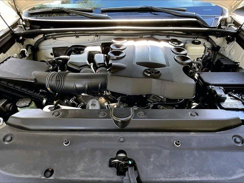 Used 2023 Toyota 4Runner SR5 Premium image 26