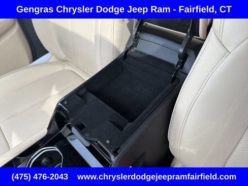 Certified 2023 Jeep Grand Cherokee L Limited w/ Luxury Tech Group II AWD/4WD image 39