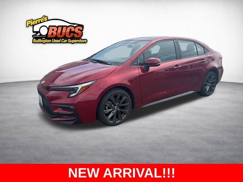 Used 2025 Toyota Corolla XSE FWD image 1