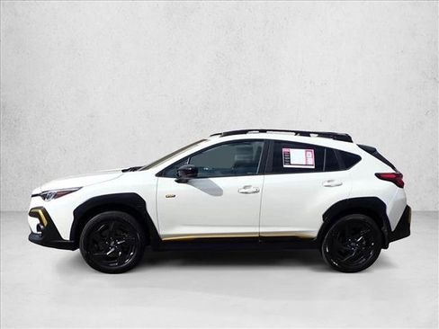 Used 2024 Subaru Crosstrek 2.5i Sport AWD/4WD image 2
