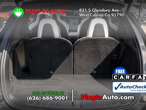 Used 2018 Tesla Model X 75D image 13