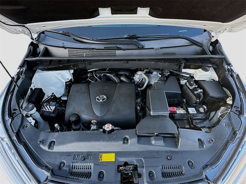 Used 2019 Toyota Highlander Limited image 33