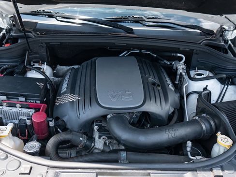 Used 2018 Dodge Durango R/T w/ Technology Group AWD/4WD image 54