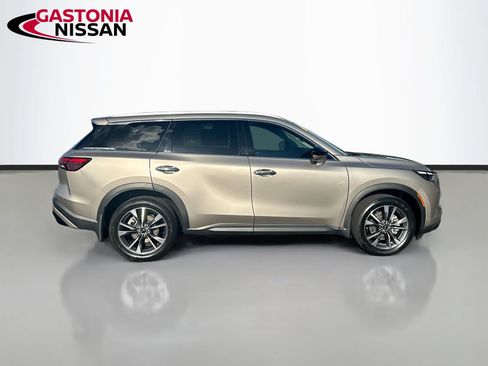 Used 2023 INFINITI QX60 Luxe w/ Performance Audio Package FWD image 10