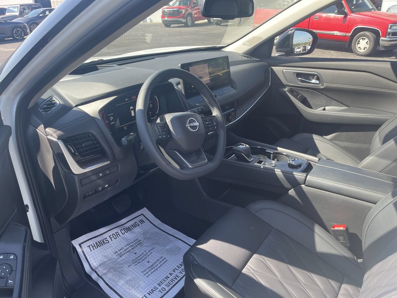 Used 2026 Nissan Rogue Platinum w/ Platinum Premium Package AWD/4WD image 10