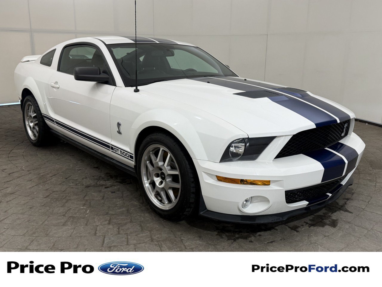 Used 2007 Ford Mustang Shelby GT500 RWD image 1