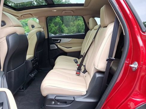 Certified 2025 Acura MDX w/ Technology Package AWD/4WD image 11