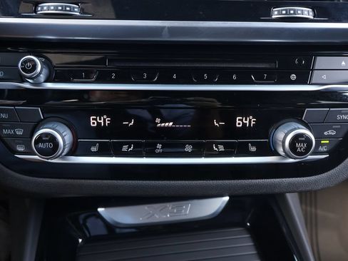 Used 2019 BMW X3 xDrive30i w/ Driving Assistance Package AWD/4WD image 28