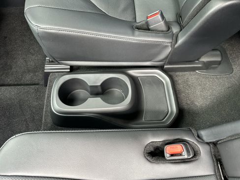 New 2026 Toyota Highlander Limited image 38