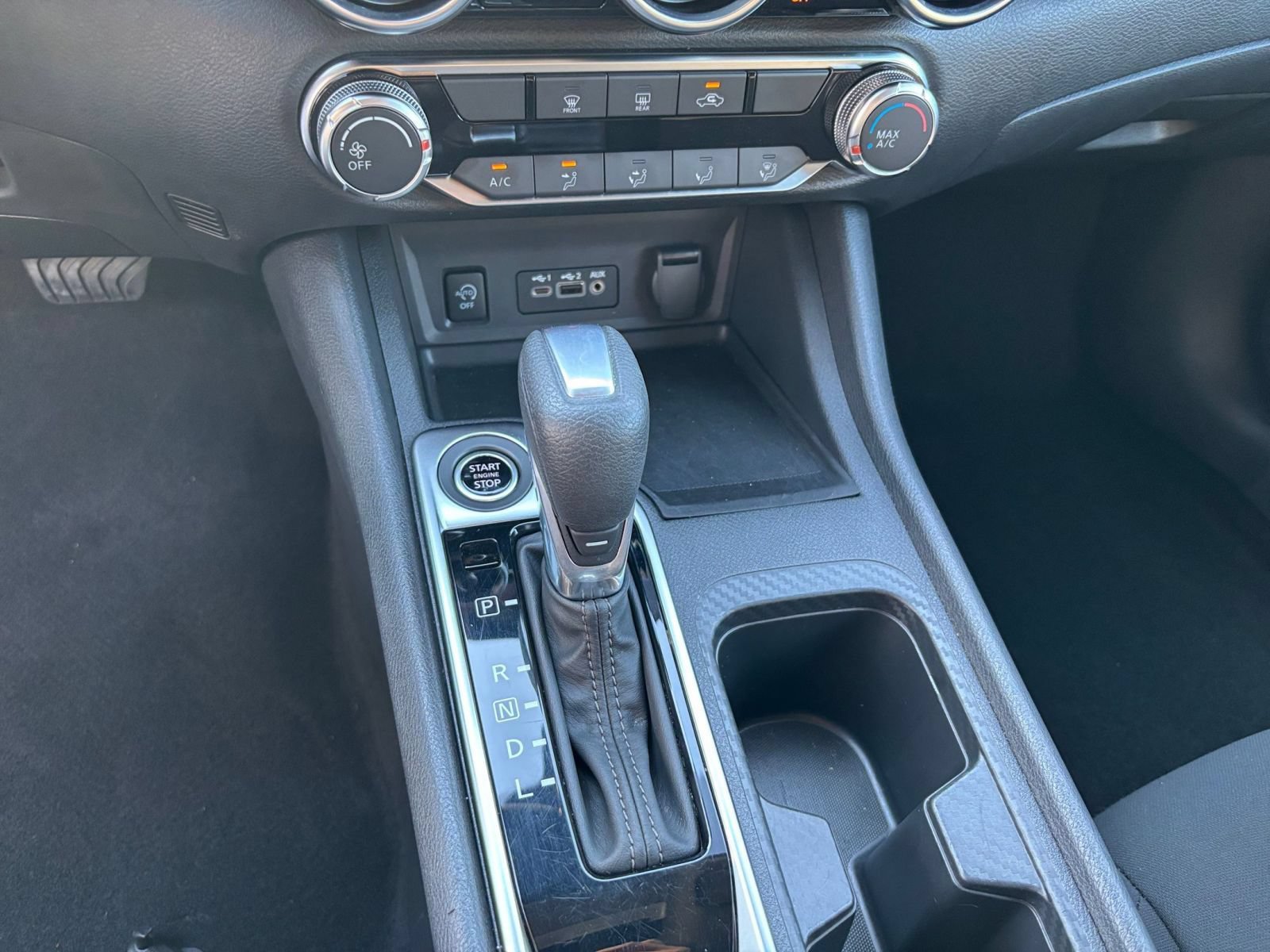 Used 2025 Nissan Sentra SV FWD image 38