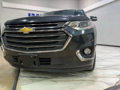 Used 2021 Chevrolet Traverse LT w/ LT Premium Package image 55