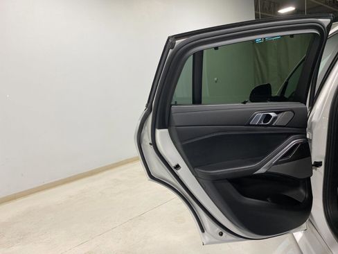Used 2022 BMW X6 M50i w/ Executive Package image 22