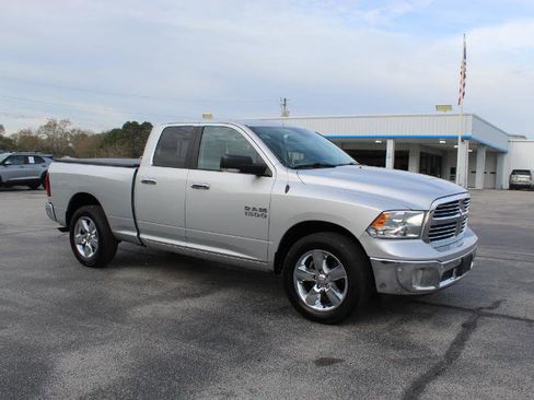 Used 2017 RAM 1500 Big Horn image 4