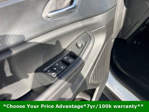 Certified 2024 Jeep Grand Cherokee Altitude image 35