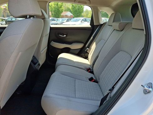 Used 2025 Honda HR-V LX image 10