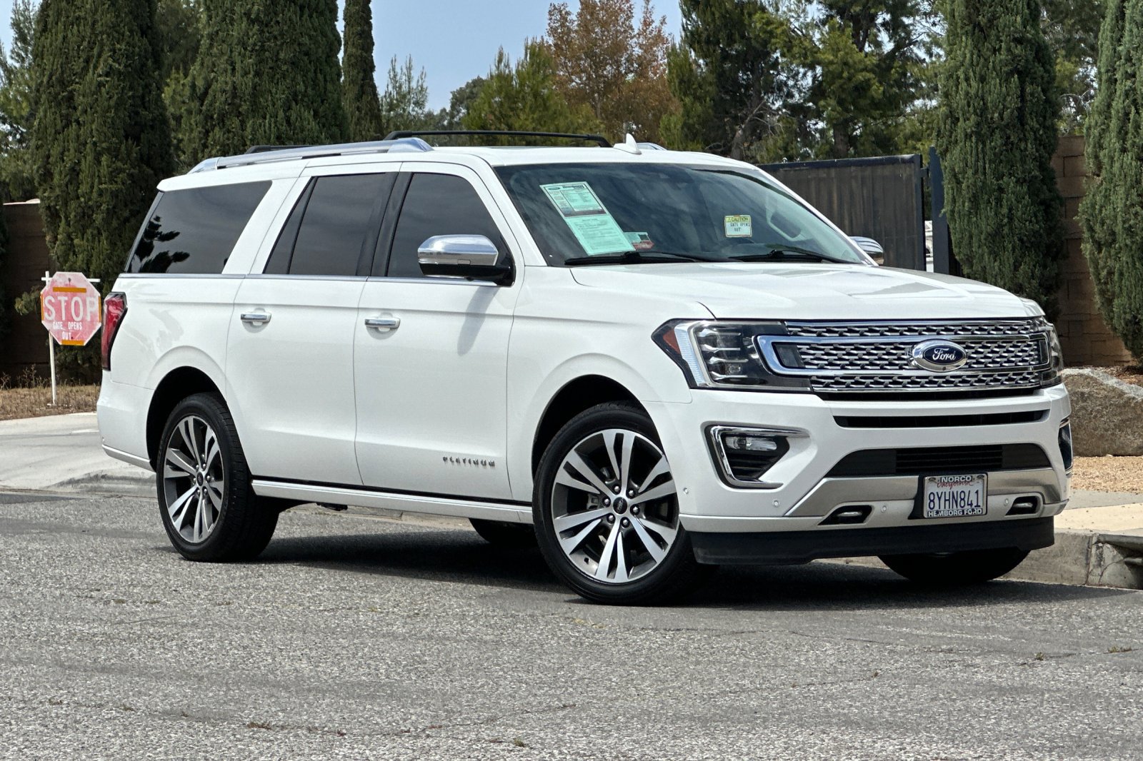 Used 2021 Ford Expedition Max Platinum AWD/4WD image 2