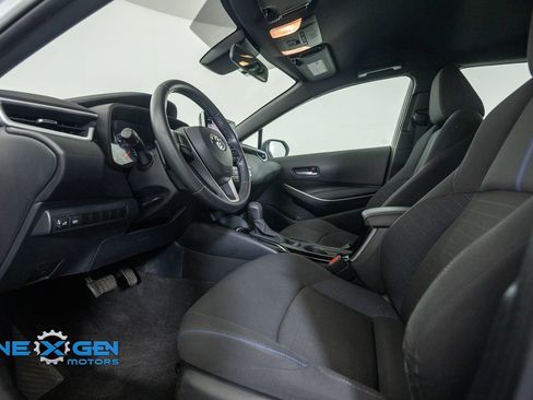 Used 2021 Toyota Corolla SE w/ Carpet Mat Package (TMS) FWD image 10